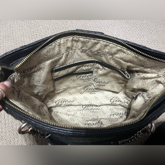 AS IS Guess | Black Shoulder Purse - Picture 7 of 17